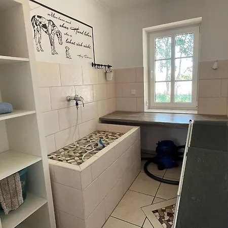 Lena, Barrierefrei, Hundefreundlich, Eingezaeunt, Kamin, Wlan Holiday home Rodenas