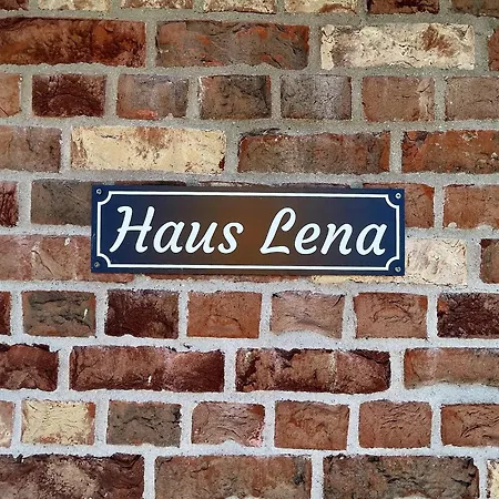 Lena, Barrierefrei, Hundefreundlich, Eingezaeunt, Kamin, Wlan